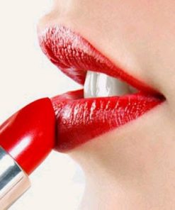 Trước khi chọn một thỏi son môi, bạn nên biết