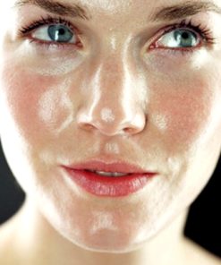 nuoc hoa hong tri mun kiem dau Neutrogena Clear Pore Oil Eliminating Astringent 2