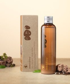 nuoc hoa hong tri mun dau den innisfree jeju volcanic toner 10