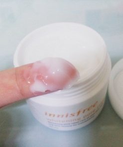 Kem-duong-trang-da-innisfree-whitening-pore-cream-12