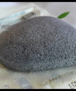 bot-rua-mat-charcoal-konjac-cleansing-puff-the-face-shop-2