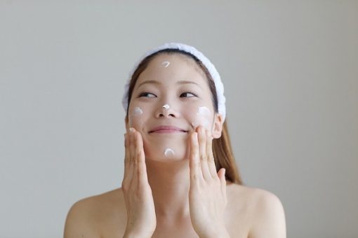 Kem-duong-trang-da-innisfree-whitening-pore-cream-9
