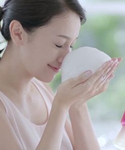 sua rua mat chong lao hoa senka perfect whip collagen in 10