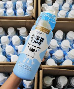 sua tam trang beauty buffet hokkaido milk whitening aha 700ml 8