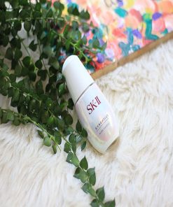 serum lam trang da sk ii genoptics aura essence 16