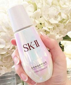 serum lam trang da sk ii genoptics aura essence 4