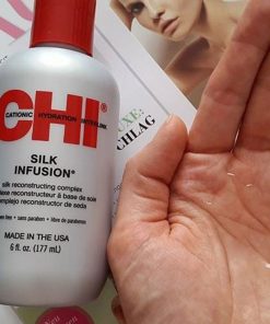 tinh dau duong toc chi silk infusion 1