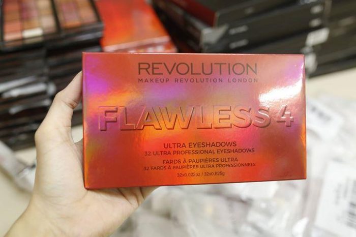 bang-phan-mat-32-o-li-flawless-matte-ultra-11 bang-phan-mat-32-o-li-flawless-matte-ultra-11