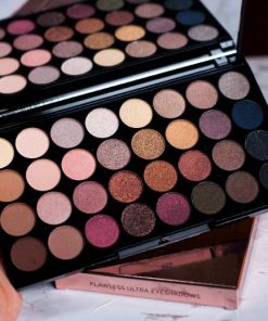 bang-phan-mat-32-o-li-flawless-matte-ultra-8