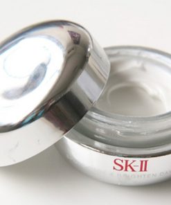 kem duong ngay sk ii whitening spots care brighten day cream 4