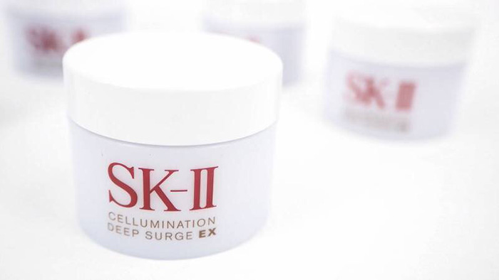 kem duong trang da sk ii cellumination deep surge ex 2