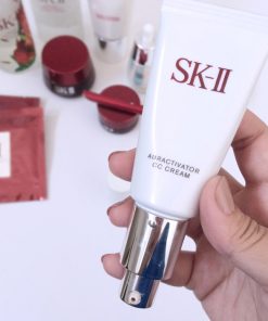 kem trang diem cc SkII Auractivator Cream 11