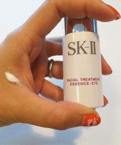 serum duong mat sk ii facial treatment essence eye 8