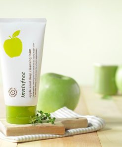 Sữa rửa mặt táo xanh Innisfree Apple Juicy Deep Cleansing Foam
