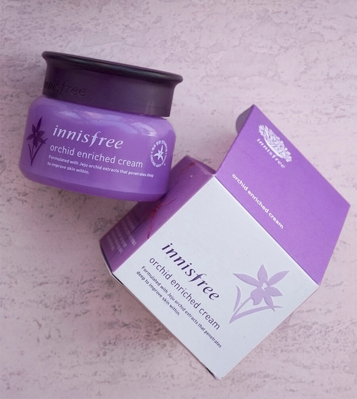 kem duong trang va chong lao hoa innisfree jeju orchid enriched cream 3