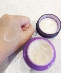 kem duong trang va chong lao hoa innisfree jeju orchid enriched cream 4