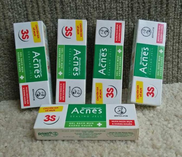 kem tri mun acnes nhat ban 7