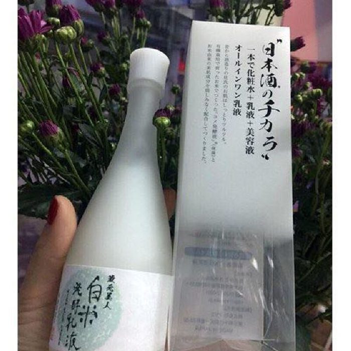 nuoc than duong da kuramoto bijin sake lotion 4