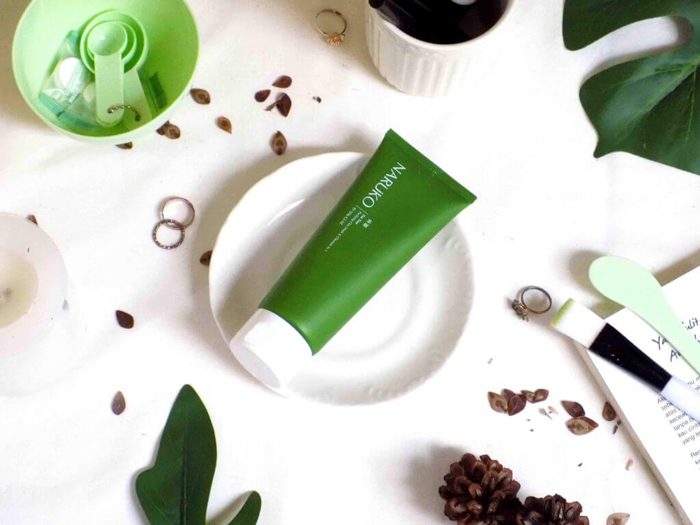 sua rua mat tram tra naruko tea tree purifyinh clay mask and cleanser 2