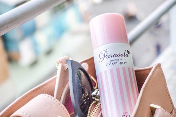 Xịt chống nắng Naris Parasola Essence in UV Cut Spray SPF50+ PA+++