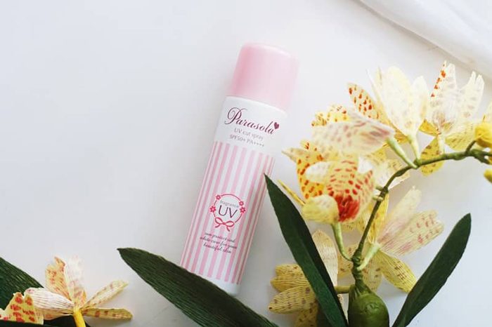xit chong nang naris parasola essence in uv cut spray spf50 pa 4