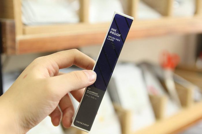 Bút dạ kẻ mắt The Face Shop Ink Proof Brush Pen Liner