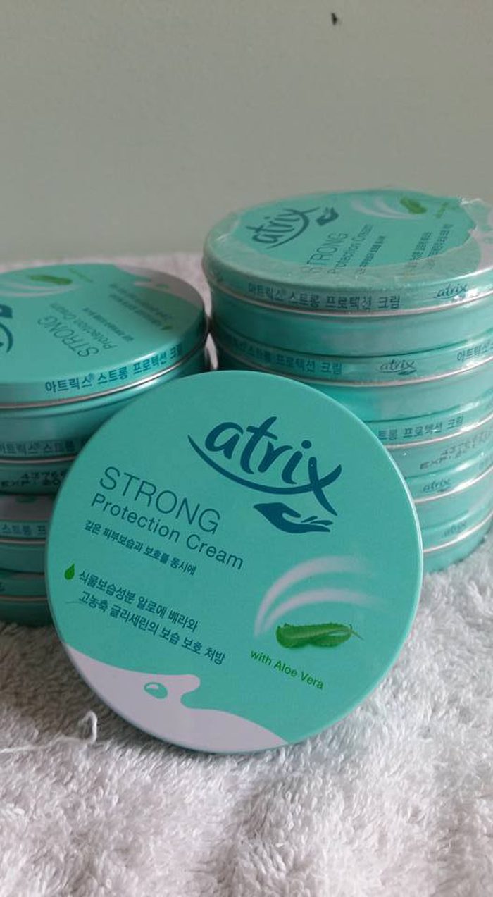 Kem dưỡng Atrix Strong Protection Cream 60ml