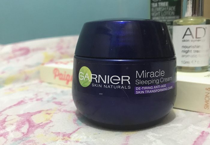 Kem dưỡng da Garnier Miracle Anti-Fatigue Sleeping Cream