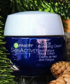 kem duong da garnier miracle anti fatigue sleeping cream 7