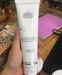 sua rua mat kiehls clearly corrective brightening exfoliating daily cleanser 3
