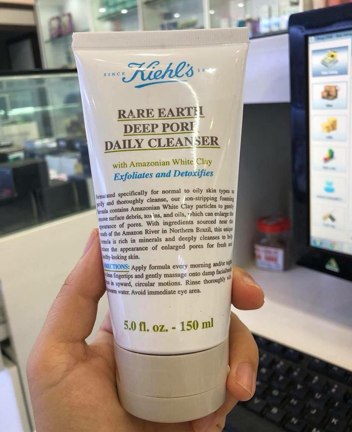 Sữa rửa mặt Kiehl’s Rare Earth Deep Pore Daily Cleanser