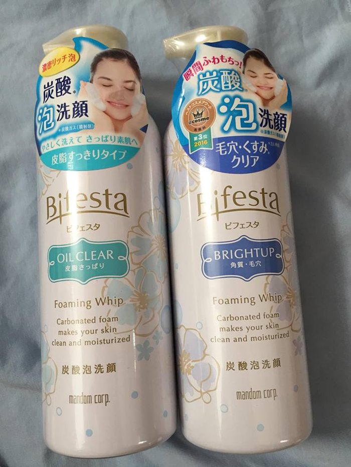 Sữa Rửa Mặt Bifesta Foaming Whip