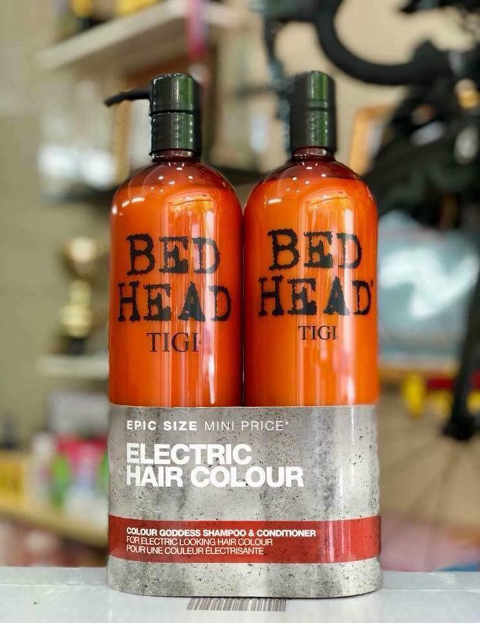 Dầu gội Tigi Bed Head Colour Goddess Electric Colour
