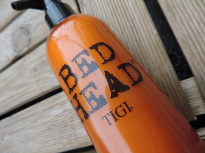 Dầu gội Tigi Bed Head Colour Goddess Electric Colour