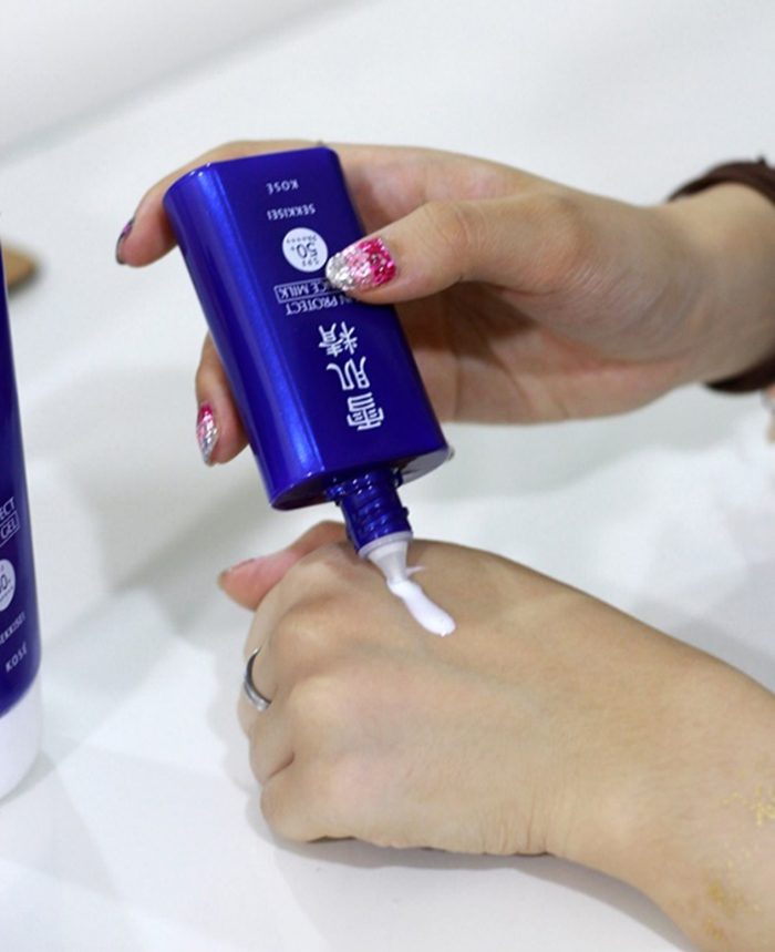 Kem chống nắng Kose Sekkisei White UV Gel/Milk SPF50+/PA++++