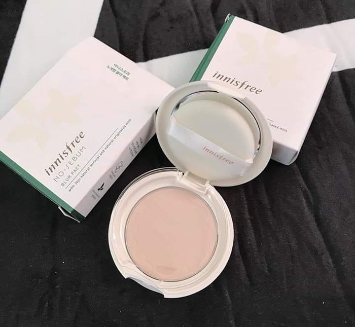 Phấn phủ Innisfree No Sebum Blur Pact