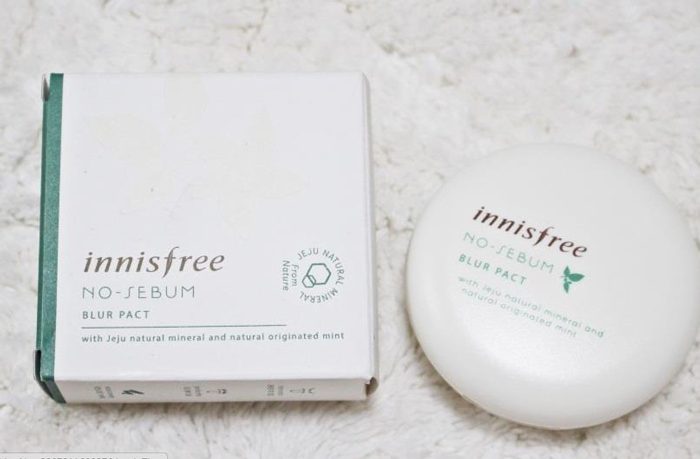 Phấn phủ Innisfree No Sebum Blur Pact