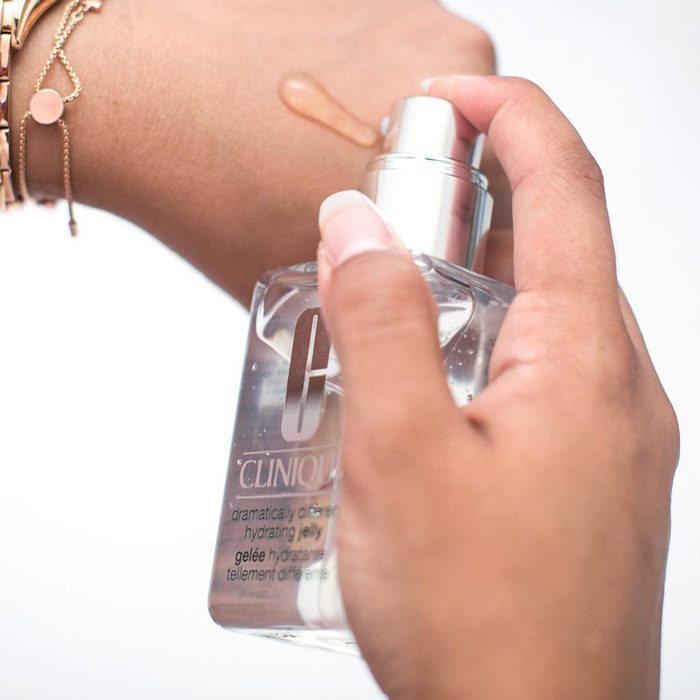 gel duong am clinique dramatically different hydrating jelly 3