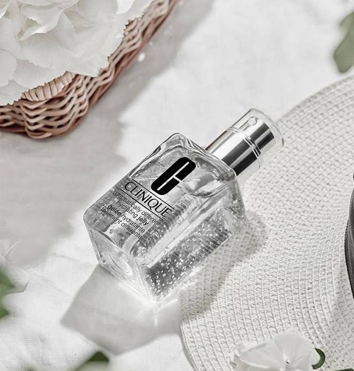 gel duong am clinique dramatically different hydrating jelly 8
