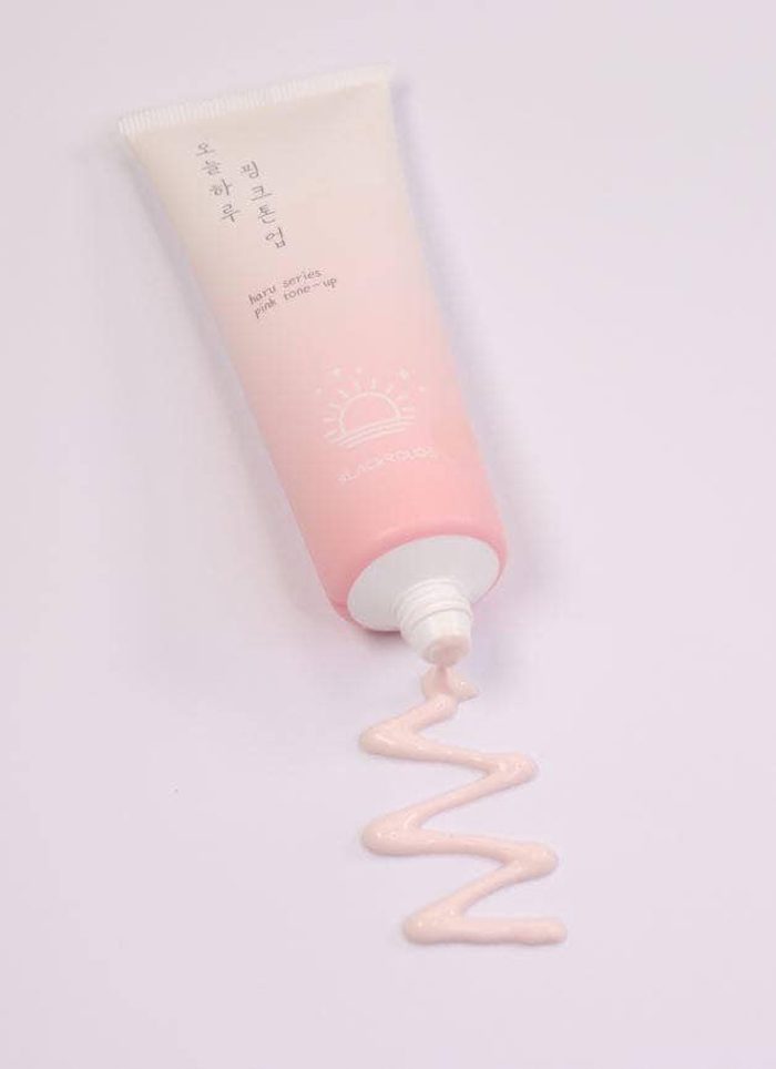 kem duong nang tong tone up pink black rouge 1