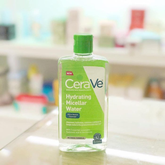 Nước tẩy trang CeraVe Hydrating Micellar Water