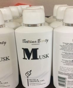 sua tam nuoc hoa bettina barty musk 9