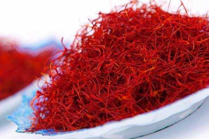 saffron iran loai nhuy hoa nghe tay 2gr 8
