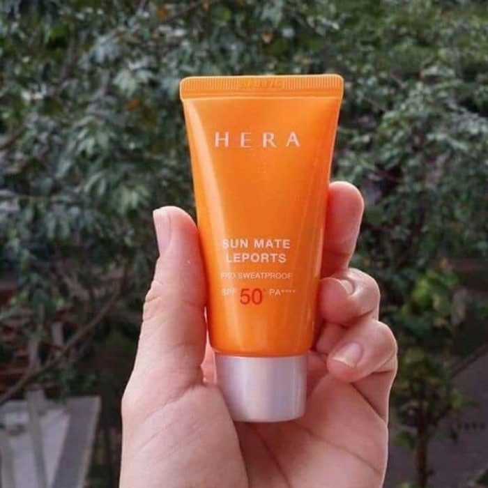 kem chong nang hera sun mate leports spf50 pa 10