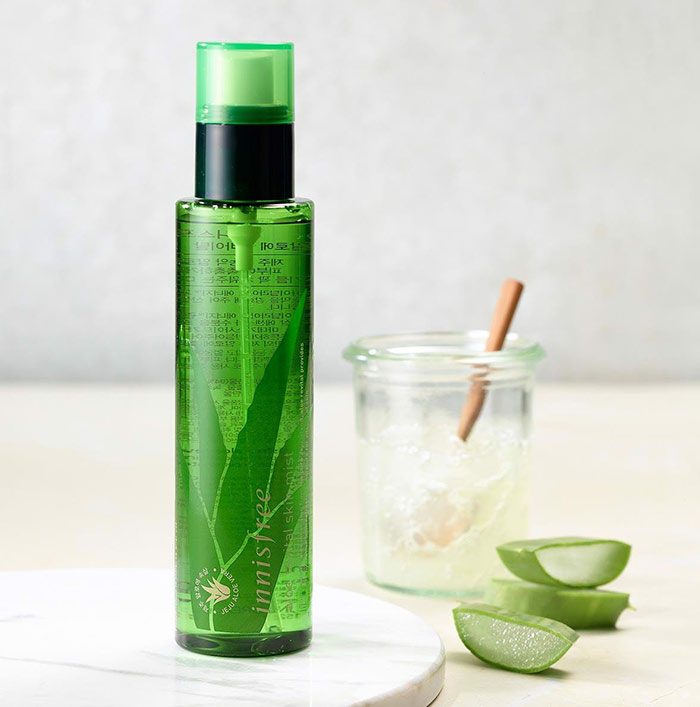 xit khoang lo hoi innisfree aloe revital skin mist 120ml 5