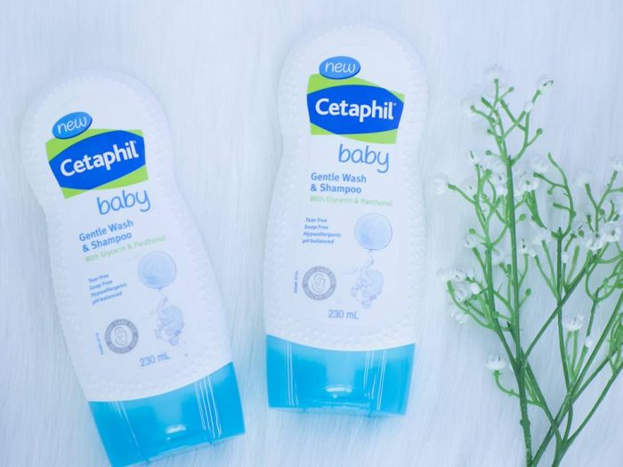 sua tam goi toan than cho be cetaphil baby 3