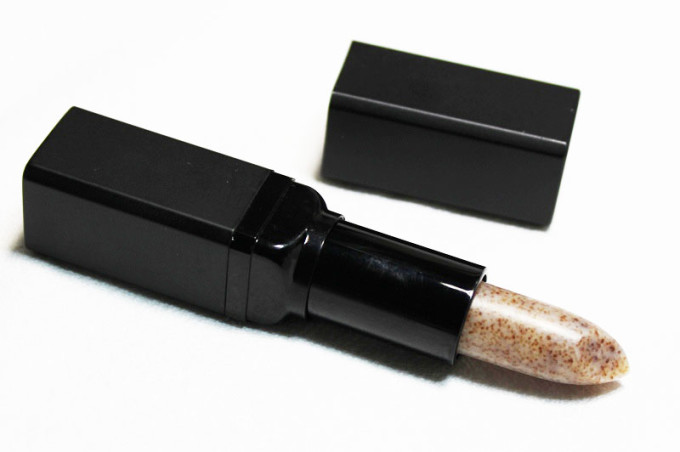 son tay te bao chet moi e l f lip exfoliator clear 9