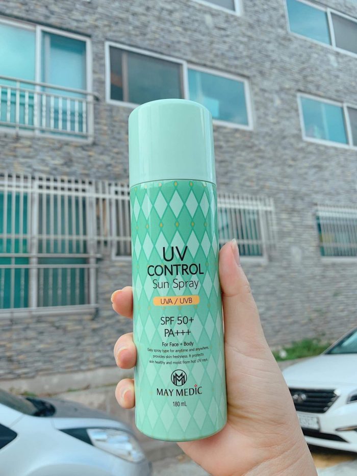 xit chong nang may medic uv control sun spray ava uvb spf50 pa 700x933