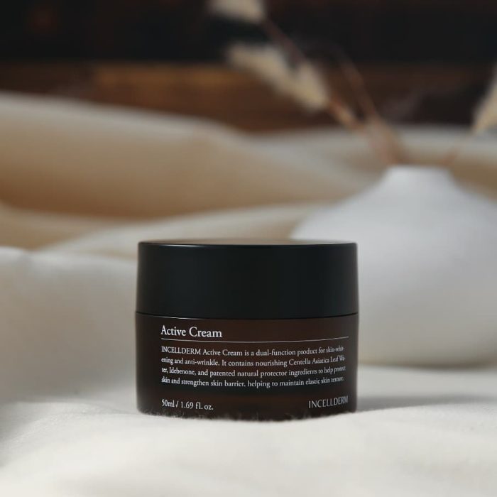 Kem dưỡng trắng da căng bóng Incellderm Active Cream
