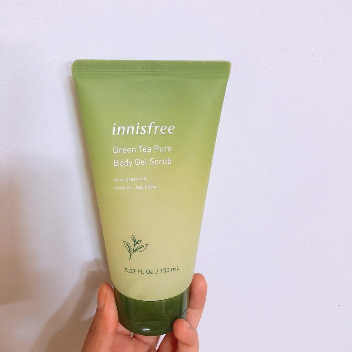 Innisfree Green Tea Pure Body Gel Scrub 4